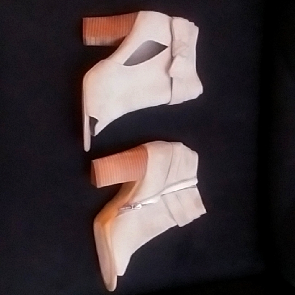Nine West 8.5 heels